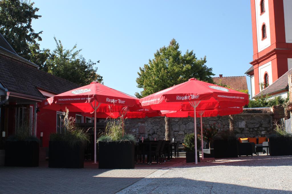 Hotel Hochdorfer Hirschen Freiburg im Breisgau Exterior foto